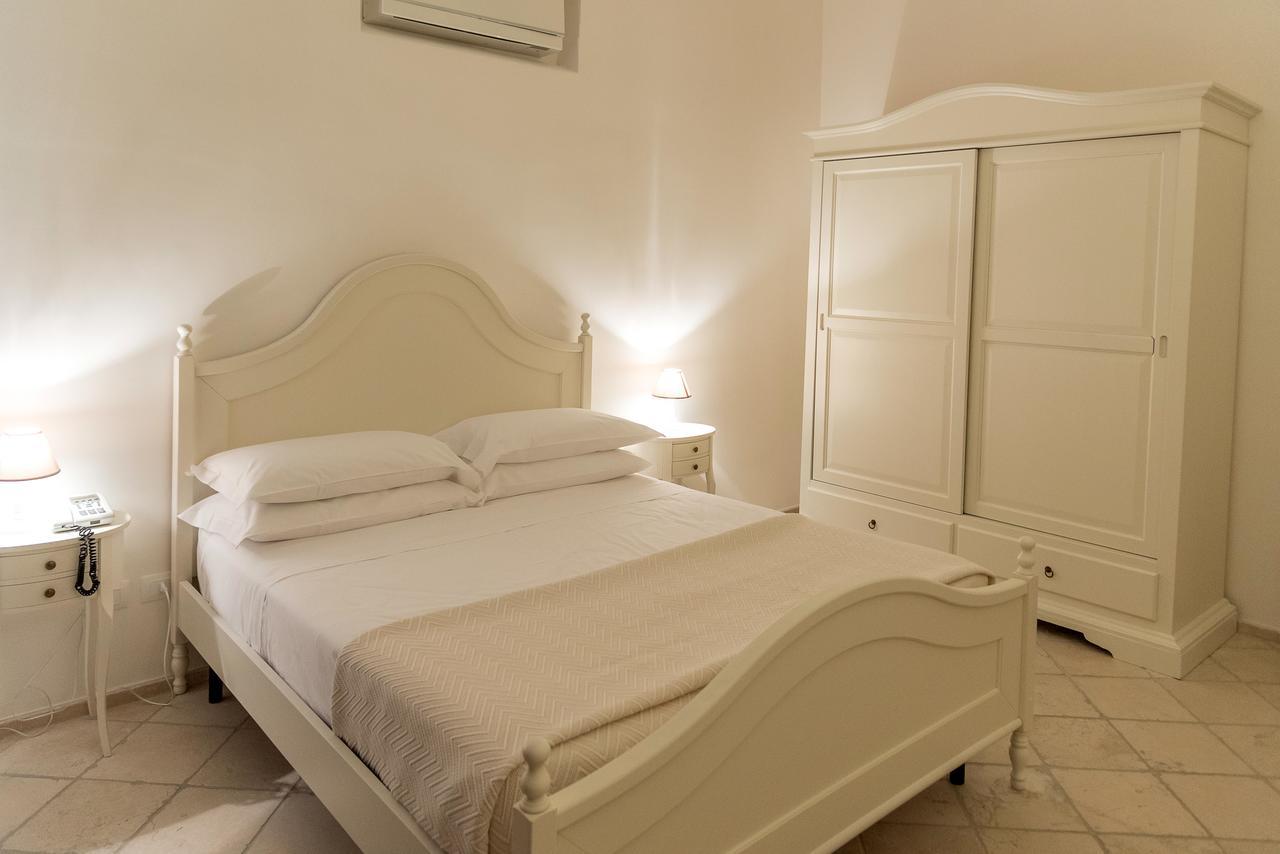 מאטינאטה Baia Dei Mergoli Hotel מראה חיצוני תמונה