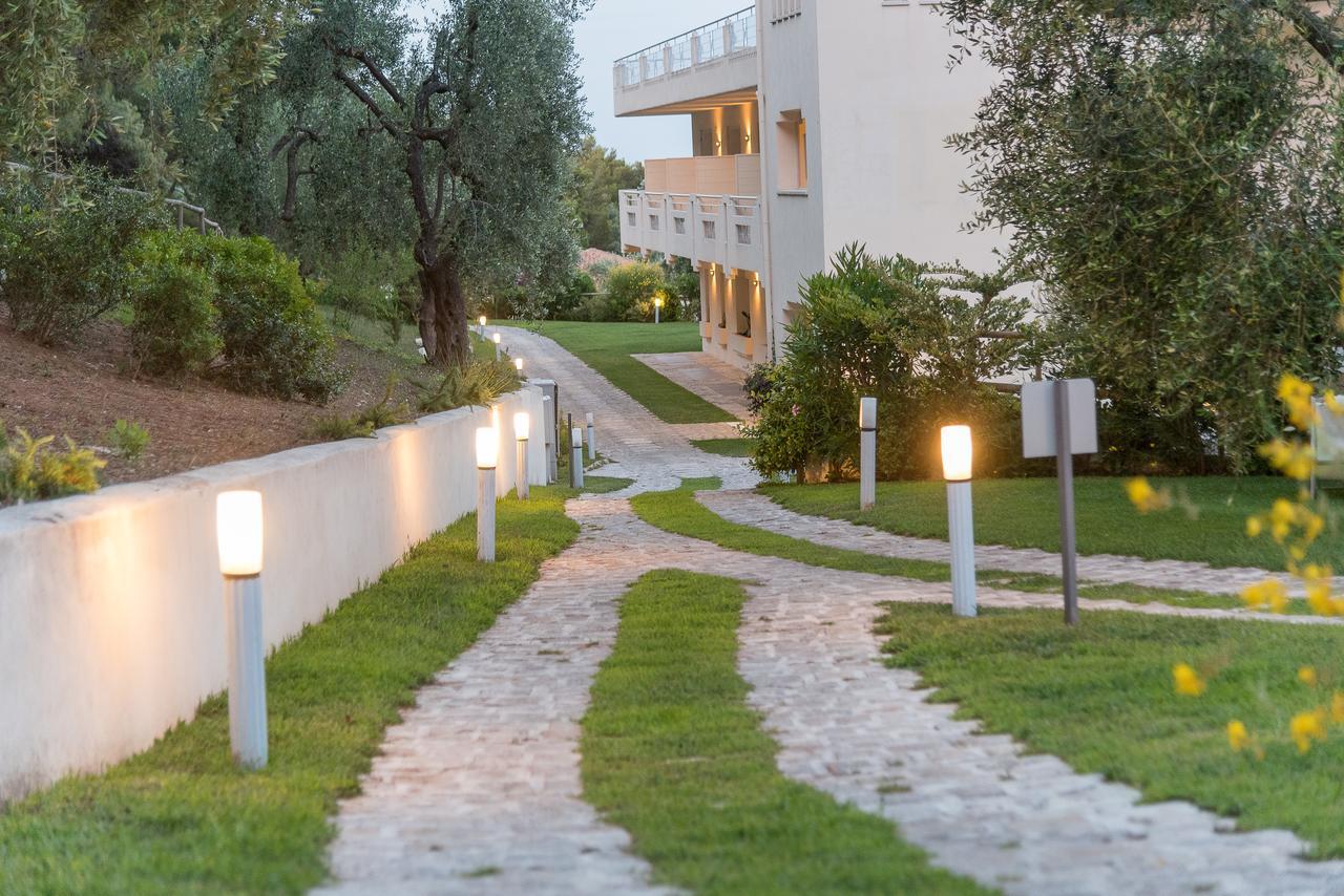מאטינאטה Baia Dei Mergoli Hotel מראה חיצוני תמונה