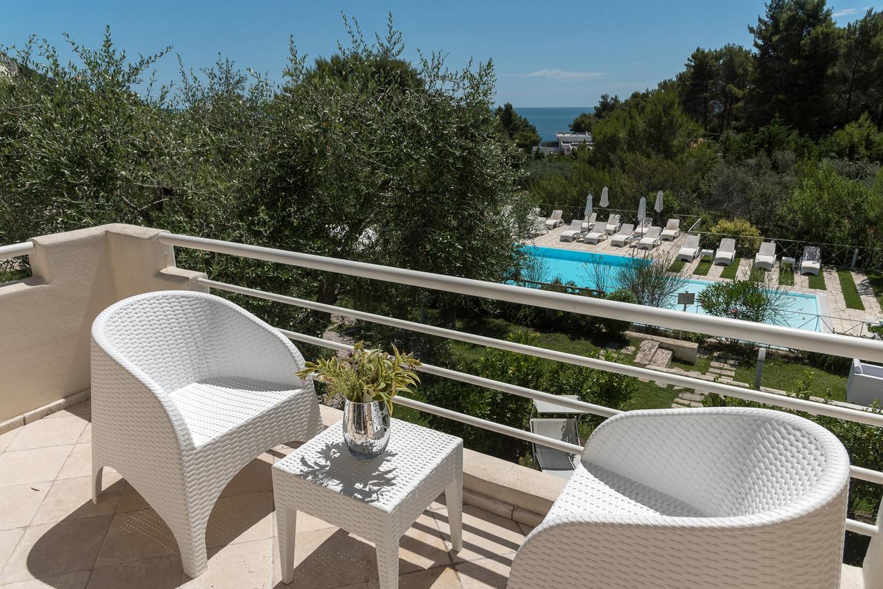 מאטינאטה Baia Dei Mergoli Hotel מראה חיצוני תמונה